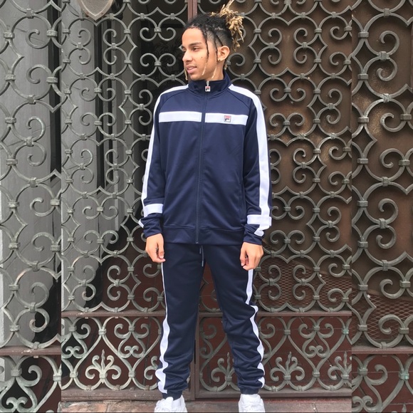 Men’s Fila Navy | White Casual Outfit Set Tracksuits NWT - Picture 3 of 3